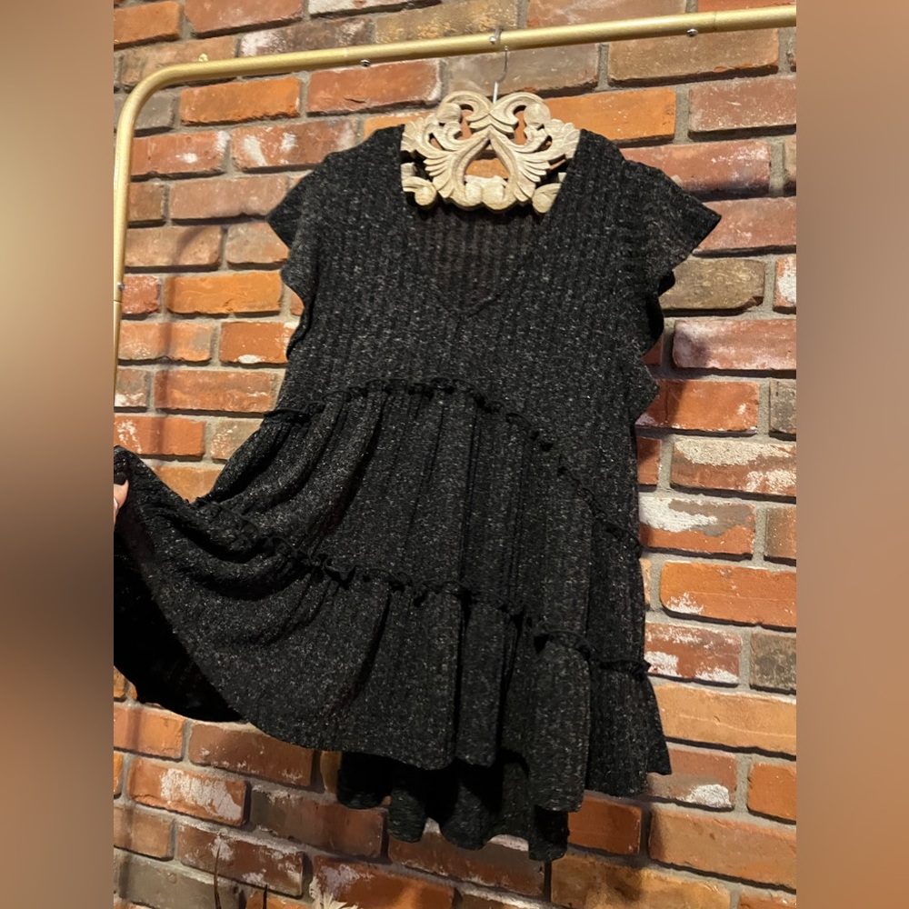 Adorable Ruffled Babydoll Tunic Tee - Picture 6 of 7